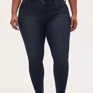 Torrid Bombshell Skinny Jean in dark wash